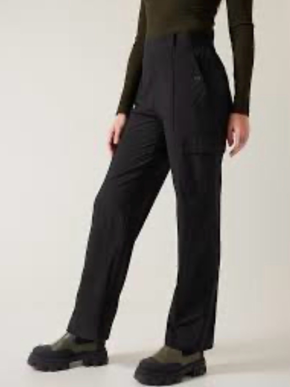 Athleta Vienna Cargo Pants Black 14 Tall Featherweight Travel 31.5”